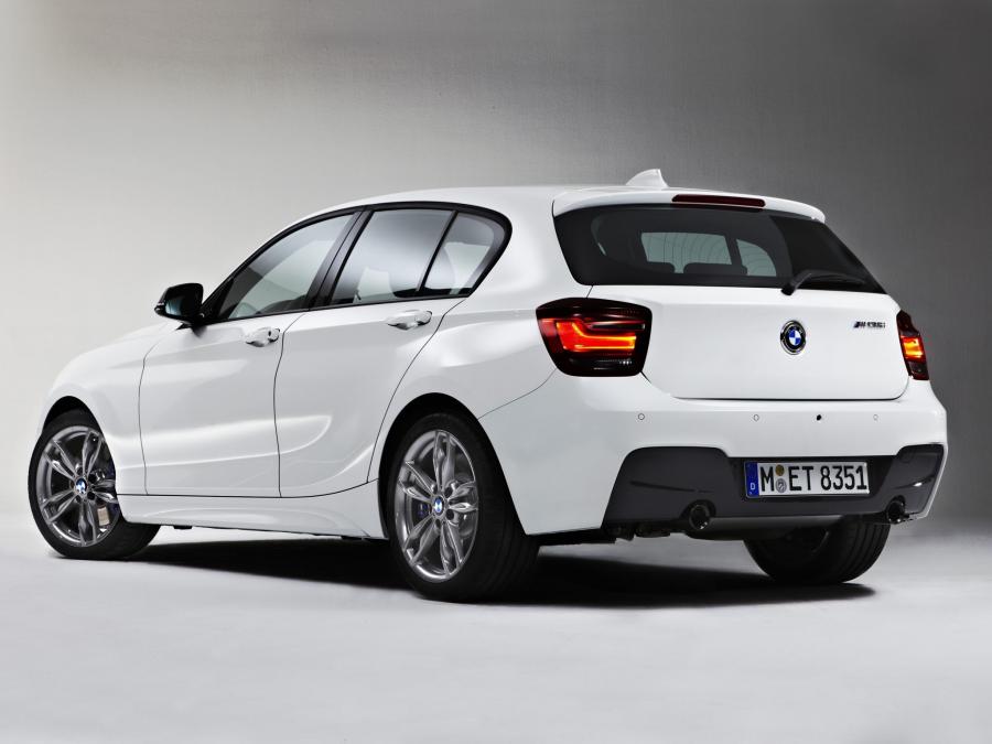  BMW M135i 5-Door 2012 года  (фото 2 из 6)